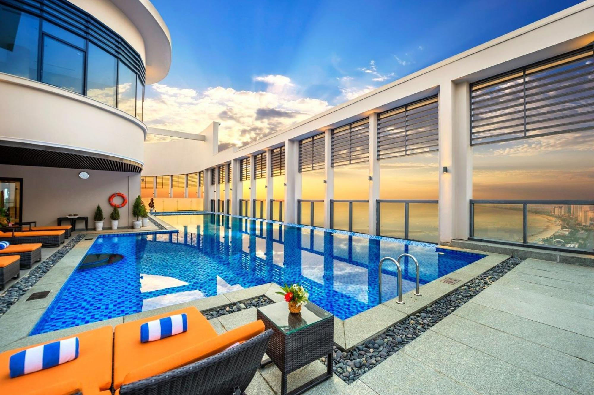 Luxury Apartment - Rooftop Swimming Pool - Beach Front - Hinata Apartment Ντα Νανγκ Εξωτερικό φωτογραφία