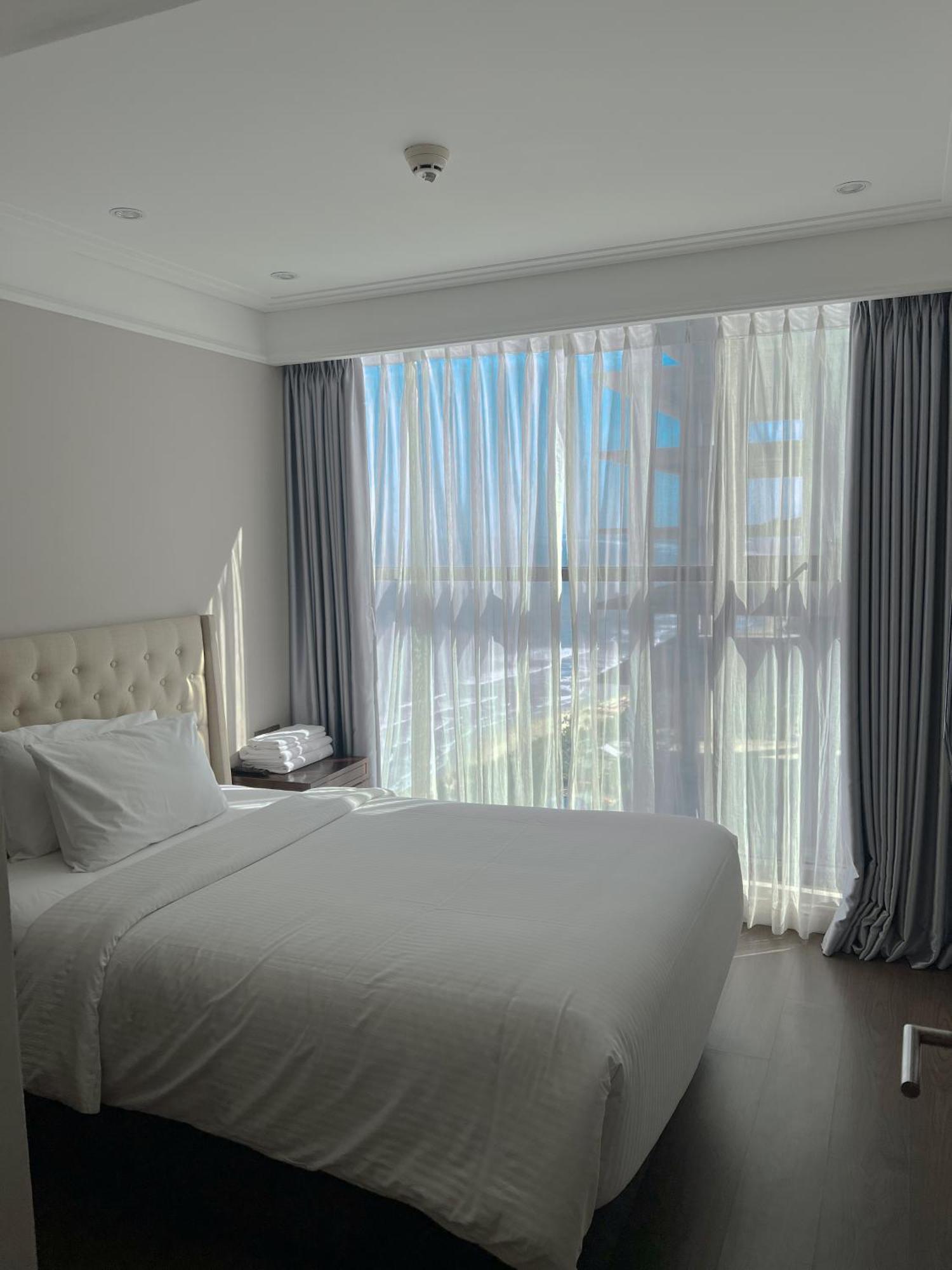 Luxury Apartment - Rooftop Swimming Pool - Beach Front - Hinata Apartment Ντα Νανγκ Εξωτερικό φωτογραφία